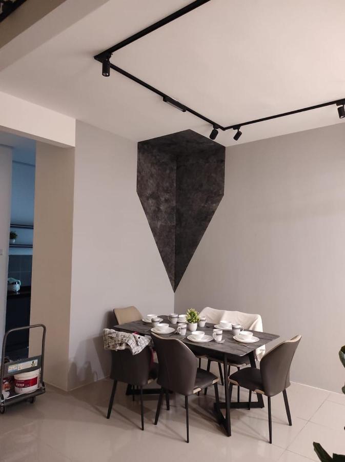 Decentstay2 @ The Cove Hillside Residential * Ipoh