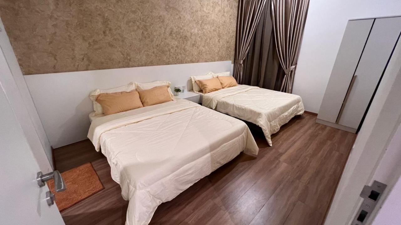 Decentstay2 @ The Cove Hillside Residential