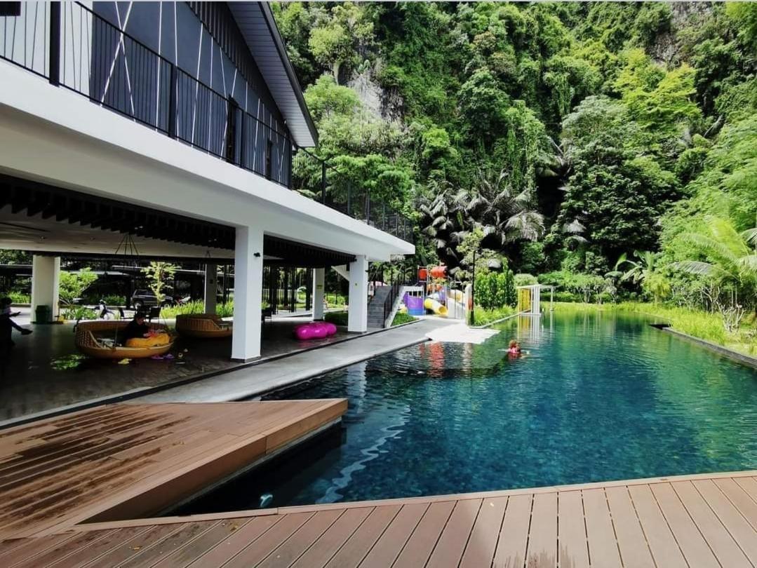 Decentstay2 @ The Cove Hillside Residential Pangsapuri *