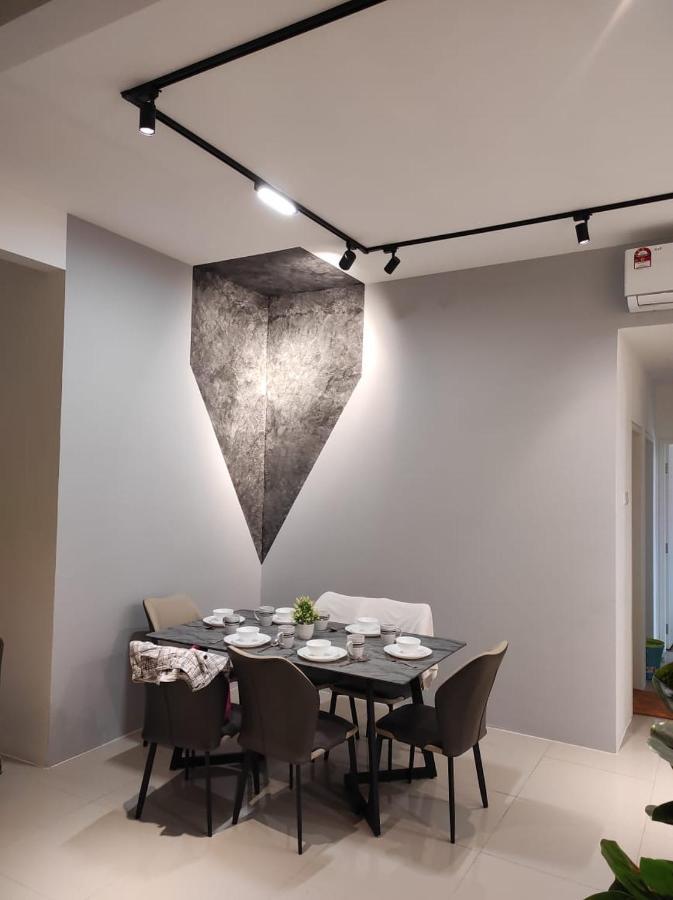Pangsapuri Decentstay2 @ The Cove Hillside Residential *